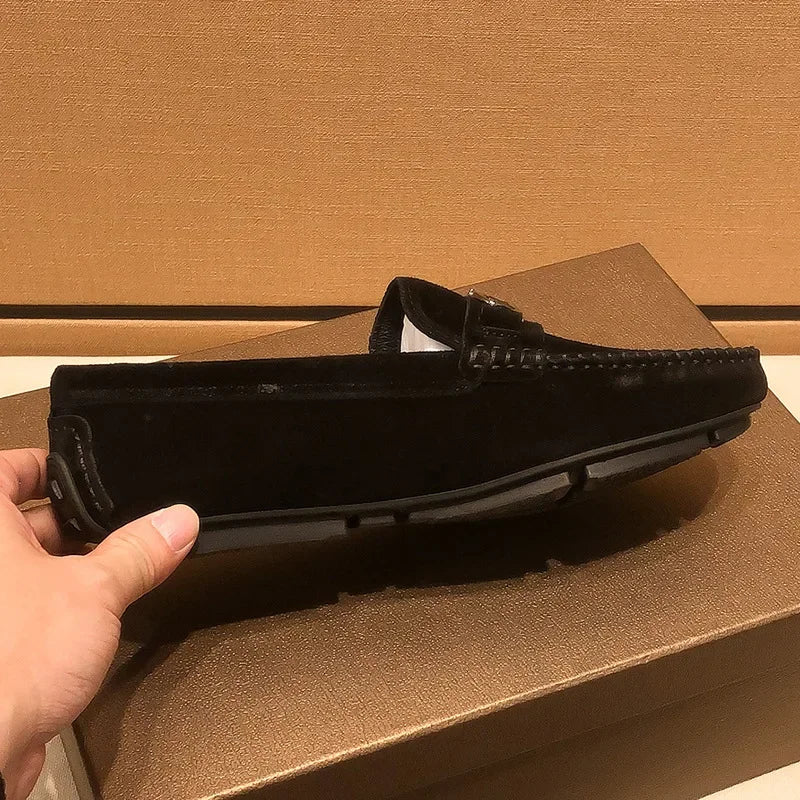 Côté mocassin à mors noir